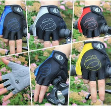 Cargar imagen en el visor de la galería, Cycling gloves in various colors displayed outdoors, offering superior hand protection and improved grip for safe, comfortable rides.