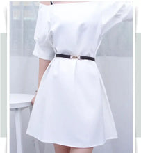 Cargar imagen en el visor de la galería, Woman wearing white dress with adjustable leather dress belt, showcasing a stylish and elegant look.