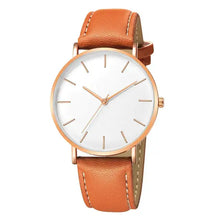 Cargar imagen en el visor de la galería, Simple leather men's luxury watch with vegan leather strap, minimalist design, and classic appeal.