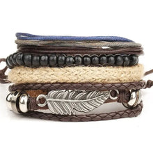 Charger l'image dans la galerie, Multilayer leather bracelet with feather charm, combining beads and cords for a rustic, stylish look. Perfect for any occasion.