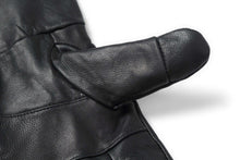 Cargar imagen en el visor de la galería, Close-up of Reed Men's Genuine Leather Warm Lined Driving Gloves, showing black leather and touchscreen texting feature.