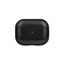 Cargar imagen en el visor de la galería, Black genuine leather AirPods case, protective and stylish, designed to prevent scratches and bumps.