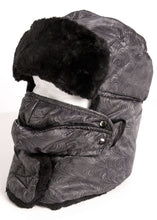 Charger l'image dans la galerie, Alex unisex ushanka trapper hat with faux fur and removable mask, windproof design, polyester material, one size, gray pattern.