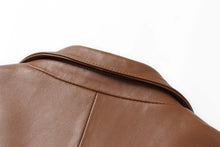 Cargar imagen en el visor de la galería, Close-up of REED Men's Premium Lambskin Leather Blazer collar in brown, showcasing quality craftsmanship and texture.