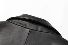 Cargar imagen en el visor de la galería, Close-up of REED Men's Premium Lambskin Leather Blazer showcasing fine texture and smooth finish.