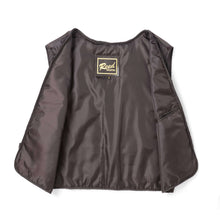 Cargar imagen en el visor de la galería, Interior view of REED Men's New Zealand Lambskin Leather Jacket showcasing soft lining and craftsmanship.