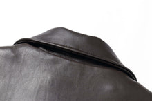 Load image into Gallery viewer, Collar detail of REED EST. 1950 Men's Genuine Lambskin Leather Car Coat, showcasing premium softness and durability.