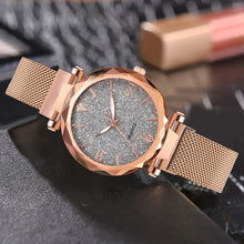 Cargar imagen en el visor de la galería, Rose Gold Women's Watch with mesh strap showcasing elegance and modern style, perfect for any occasion.