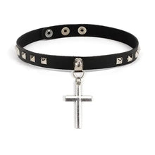 Cargar imagen en el visor de la galería, Alt Tag: Harajuku oversized choker with silver cross pendant, punk-inspired unisex PU leather design for bold fashion statement.
