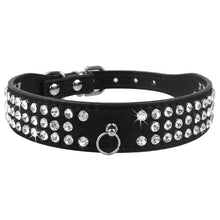 Cargar imagen en el visor de la galería, Black adjustable leather pet collar with sparkling rhinestone decoration, designed for puppies and cats, offering style and comfort.