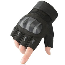 Cargar imagen en el visor de la galería, Black leather touchscreen motorcycle gloves demonstrating comfort and control on a rider's hand.