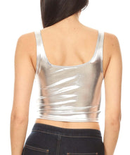Cargar imagen en el visor de la galería, Back view of a model wearing a shiny metallic sleeveless crop tank top, paired with jeans. Ideal for clubwear, made in USA.