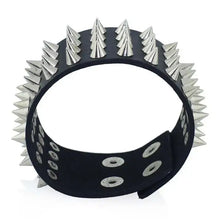 Cargar imagen en el visor de la galería, Edgy faux leather bracelet with silver spikes, perfect for adding a bold, punk-inspired touch to any outfit.