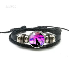 Cargar imagen en el visor de la galería, Handmade leather bracelet with wolf and full moon design in vibrant colors