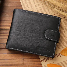 Cargar imagen en el visor de la galería, Men's premium leather wallet on wooden surface, elegant and durable design