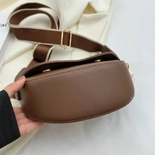 Cargar imagen en el visor de la galería, Small leather chain shoulder bag in brown with elegant design and gold adjustable strap, perfect for enhancing your style.