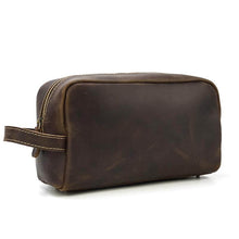 Cargar imagen en el visor de la galería, The Wanderer Toiletry Bag | Genuine Leather Toiletry Bag for travelers