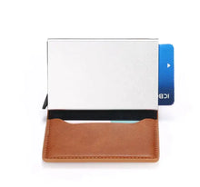 Cargar imagen en el visor de la galería, Hold anti-theft leather wallet with RFID NFC protection, vegan leather, showcasing card slot and sleek design.