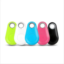 Cargar imagen en el visor de la galería, eThings Smart Mini GPS Trackers in green, white, blue, pink, and black, for secure real-time tracking of belongings and pets.