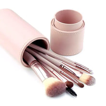 Charger l'image dans la galerie, OmyBrush Brush Kit with Leather Case, featuring premium makeup brushes for flawless application, ideal for foundation and eyeshadow blending.
