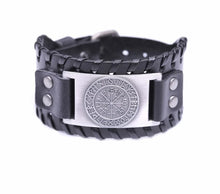 Cargar imagen en el visor de la galería, Retro Wide Leather Pirate Compass Bracelet
