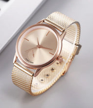 Charger l&#39;image dans la galerie, Montre chic en or rose
