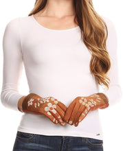 Charger l&#39;image dans la galerie, Liya Classic Warm Driving Touch Screen Capable Stretch Gloves Fleece Lined
