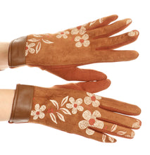 Charger l&#39;image dans la galerie, Liya Classic Warm Driving Touch Screen Capable Stretch Gloves Fleece Lined
