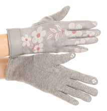 Charger l&#39;image dans la galerie, Liya Classic Warm Driving Touch Screen Capable Stretch Gloves Fleece Lined
