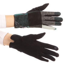 Charger l&#39;image dans la galerie, Liya Classic Warm Driving Touch Screen Capable Stretch Gloves Fleece Lined
