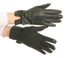 Charger l&#39;image dans la galerie, Liya Classic Warm Driving Touch Screen Capable Stretch Gloves Fleece Lined
