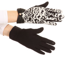 Charger l&#39;image dans la galerie, Liya Classic Warm Driving Touch Screen Capable Stretch Gloves Fleece Lined
