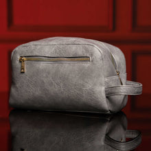 Charger l&#39;image dans la galerie, Grey Leather Toiletry Bag
