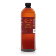 Cargar imagen en el visor de la galería, 32 oz. leather conditioner from Large Leather Care Kit for cleaning and conditioning leather goods.

