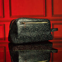 Charger l&#39;image dans la galerie, Black Monogram Leather Toiletry Bag
