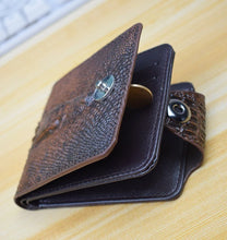 Load image into Gallery viewer, Mens Wallet Leather Genuine Short Purse Billetera Hombre Men Wallets Vintage Style Cartera Hombre Crocodile Money Small Wallet

