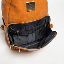 Charger l&#39;image dans la galerie, Brown Leather Carrier Backpack
