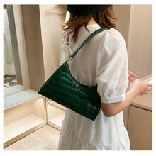 Cargar imagen en el visor de la galería, Crocodile Pattern PU Leather Women&#39;s Shoulder Bag
