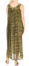 Charger l&#39;image dans la galerie, Back view of green sleeveless maxi dress with scoop neck and sequin embroidery, perfect as a summer dress or cover-up.
