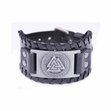 Cargar imagen en el visor de la galería, Viking Valknut Amulet Leather Bracelet
