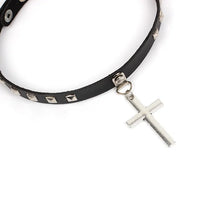 Cargar imagen en el visor de la galería, Leather Cross Necklace
